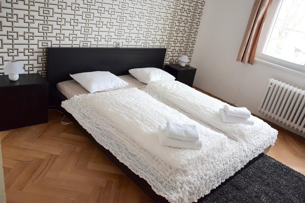 Classical House In Prague 6 מראה חיצוני תמונה