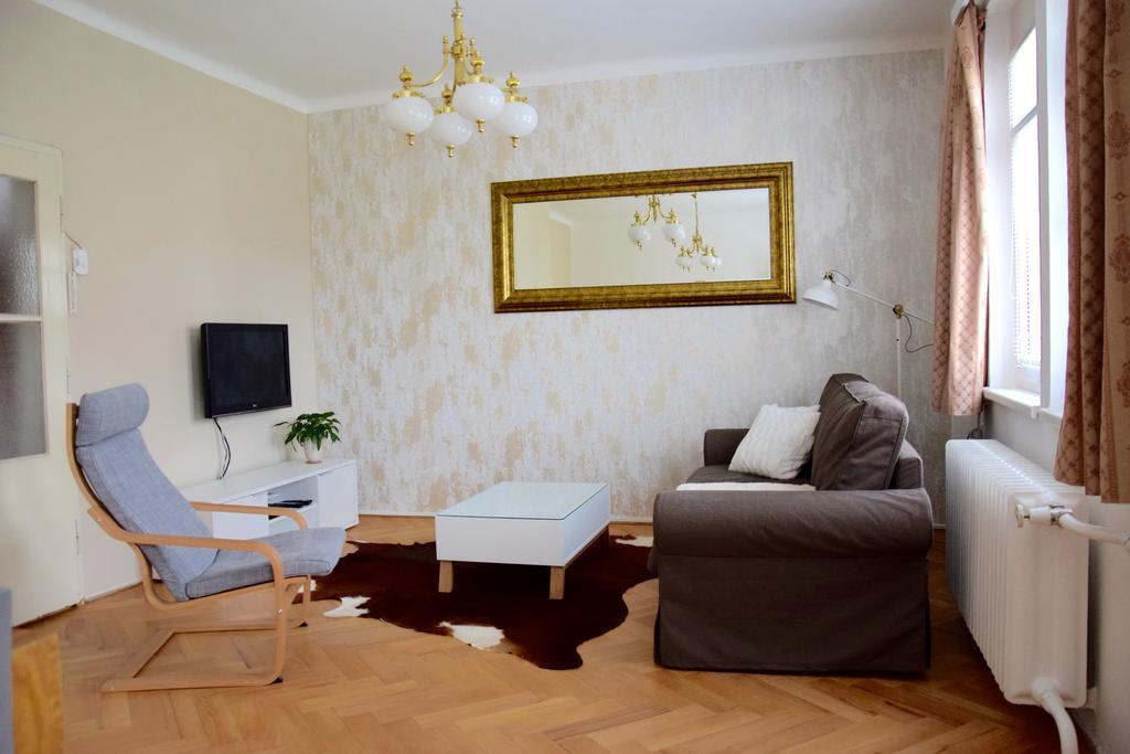 Classical House In Prague 6 מראה חיצוני תמונה